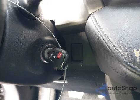 2013 Toyota Rav4 Xle from USA, damaged, VIN 2T3WFREV4DW010811